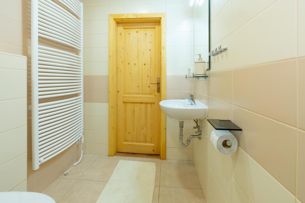 Apartmany Petra Хренско Экстерьер фото